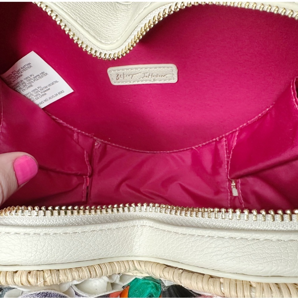 Betsey Johnson Heart-Shaped Woven Bag with Floral Accents - Picture 7 of 8